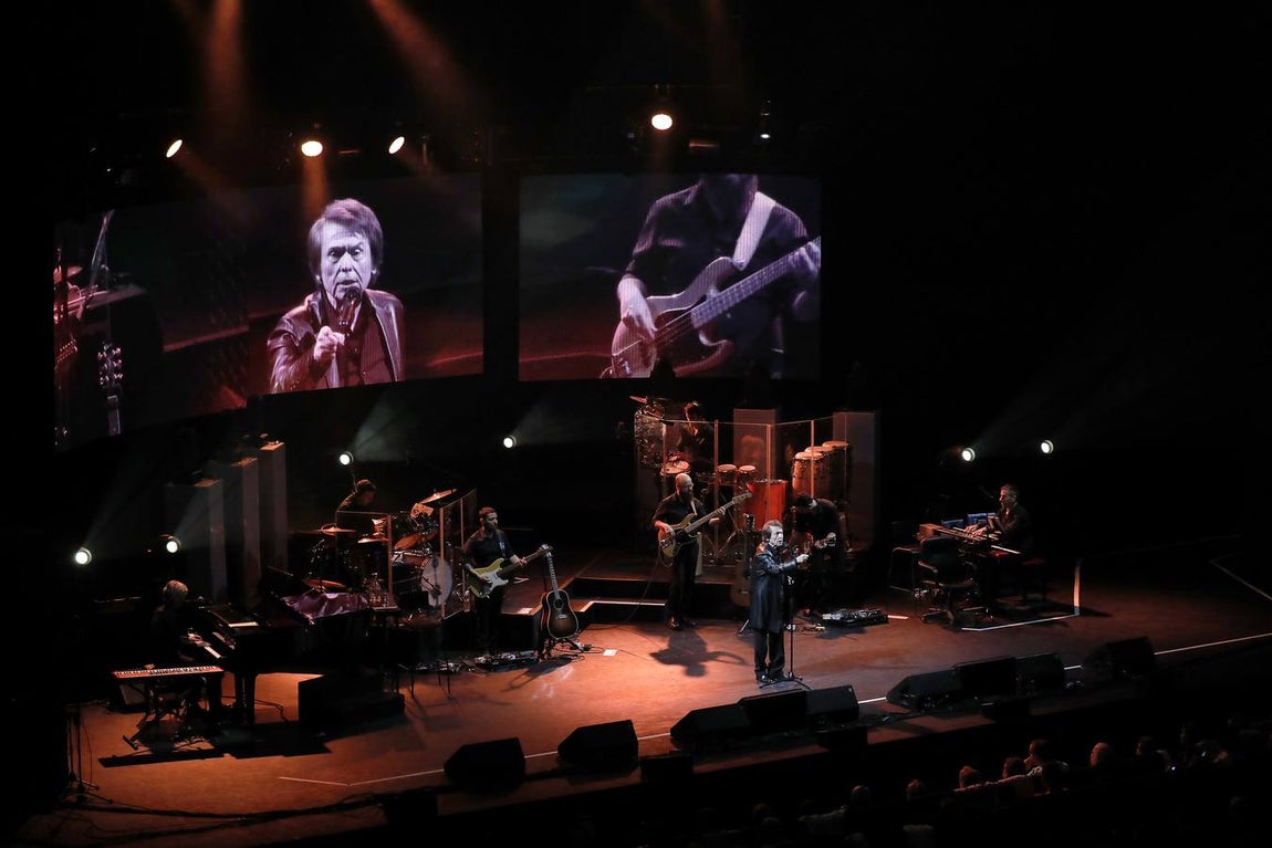 Las mejores imágenes del concierto de Raphael