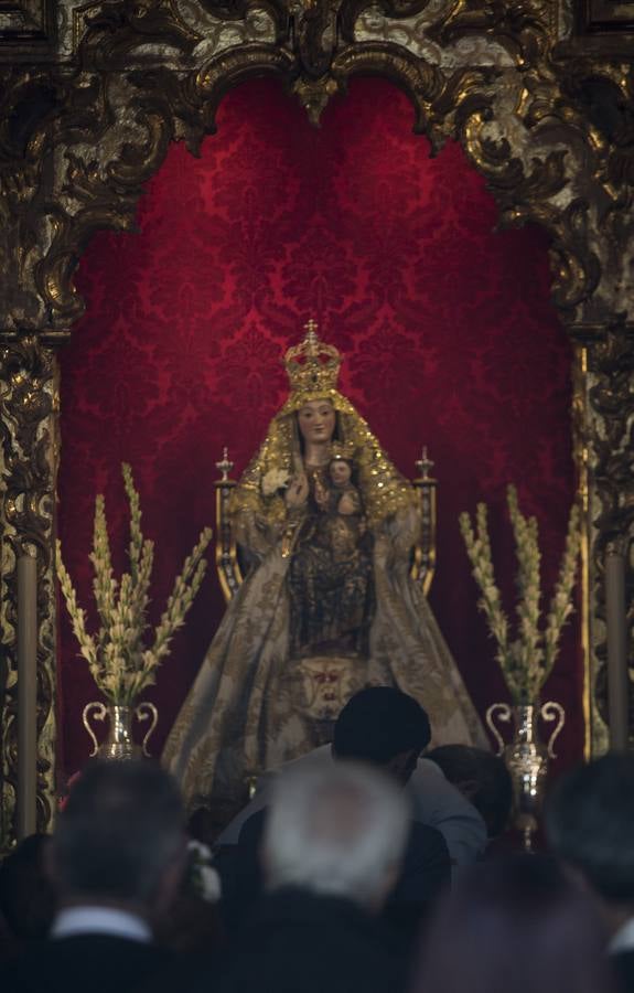 Multitudinaria celebración en Dos Hermanas de la Virgen de Valme