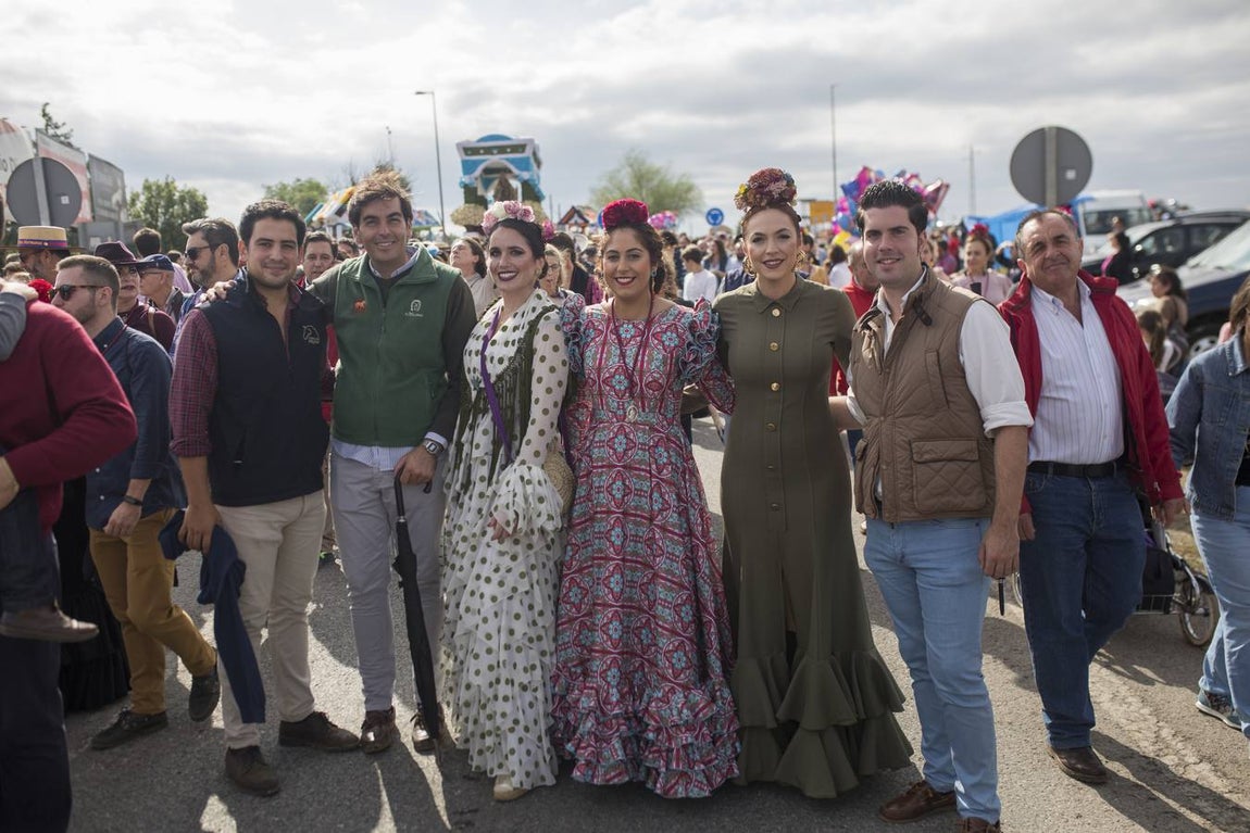 Multitudinaria celebración en Dos Hermanas de la Virgen de Valme