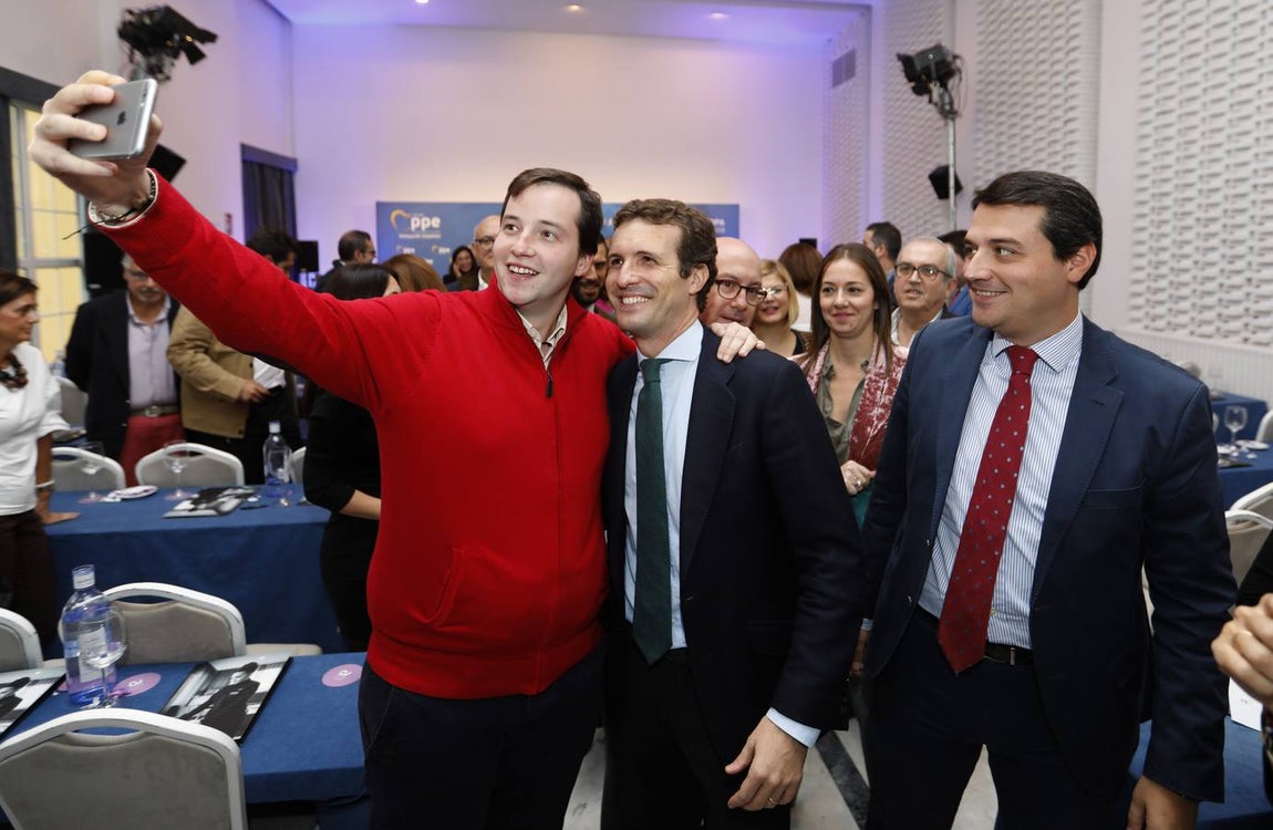 La visita de Pablo Casado a Córdoba, en imágenes