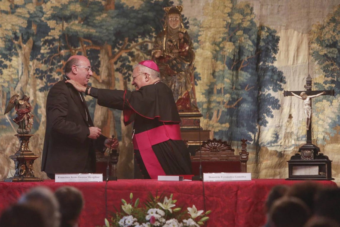 El nombramiento de Francisco Jesús Orozco como obispo de Guadix-Baza, en imágenes