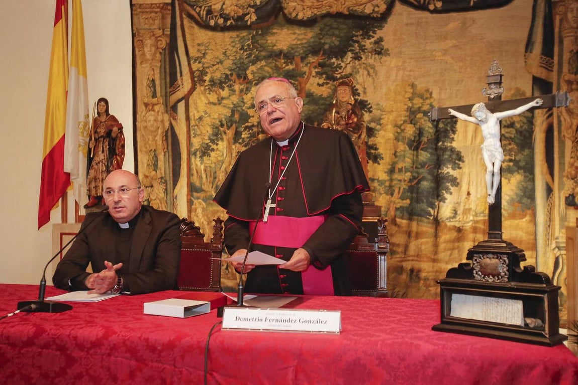 El nombramiento de Francisco Jesús Orozco como obispo de Guadix-Baza, en imágenes