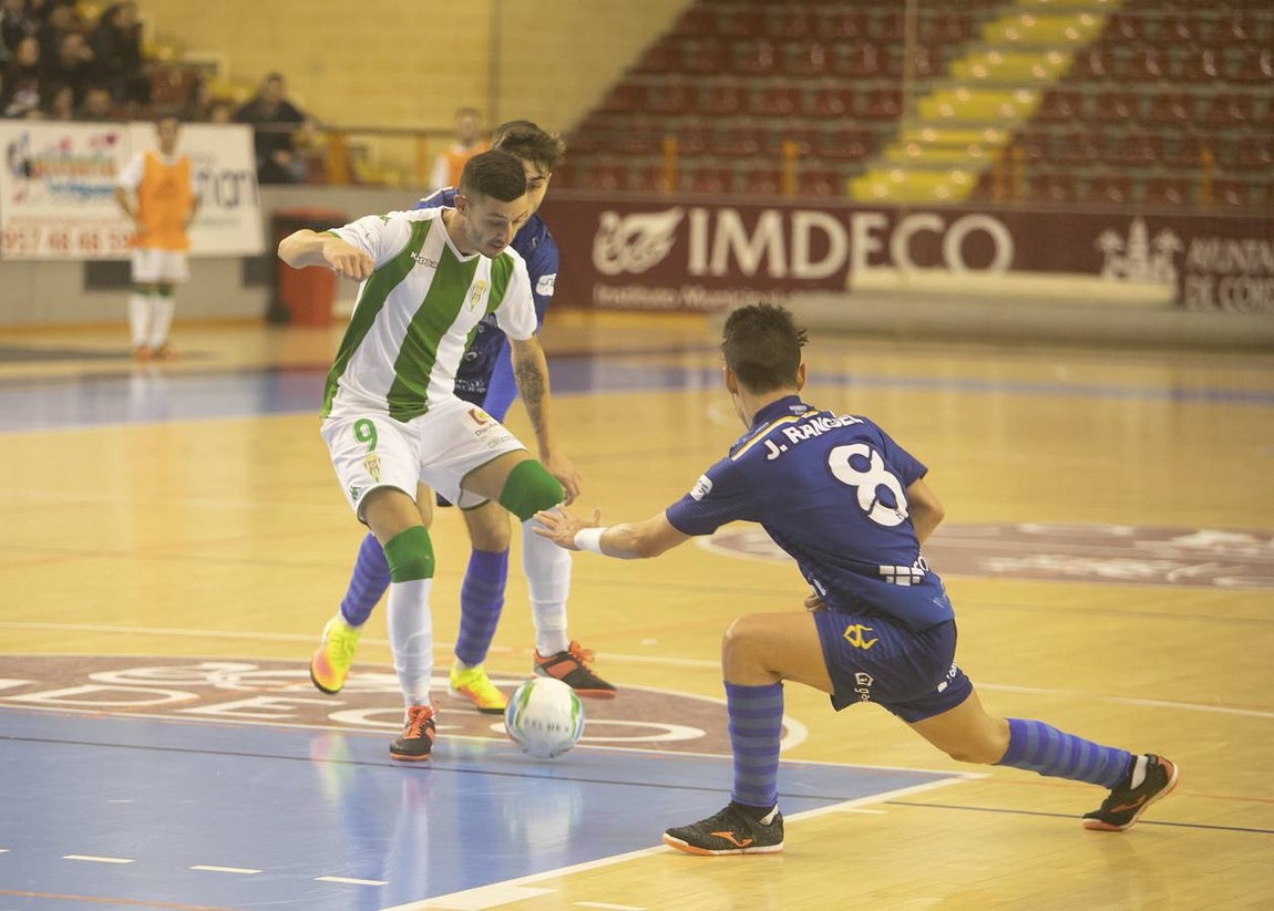 Las mejores imágenes del Córdoba Futsal-Bisontes
