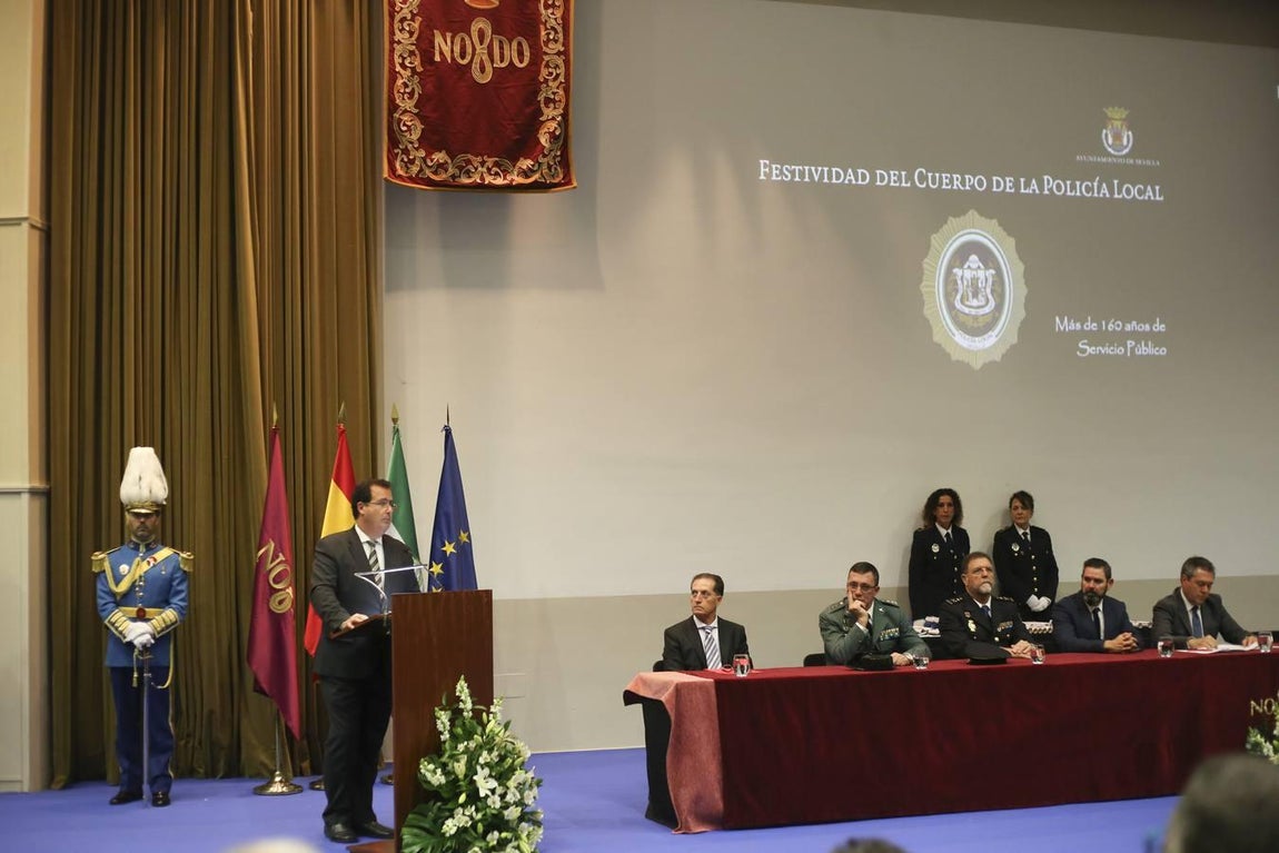 La Policía Local de Sevilla celebra el día de San Clemente