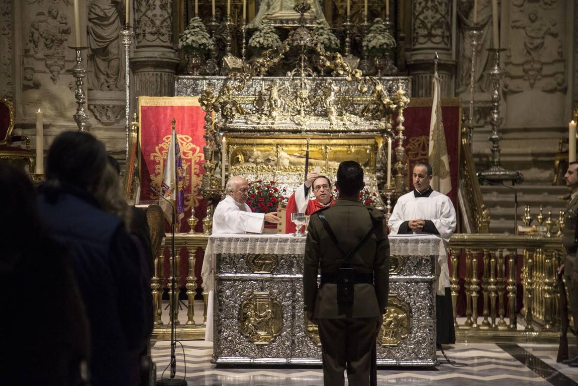 La procesión por el día de San Clemente en la Catedral
