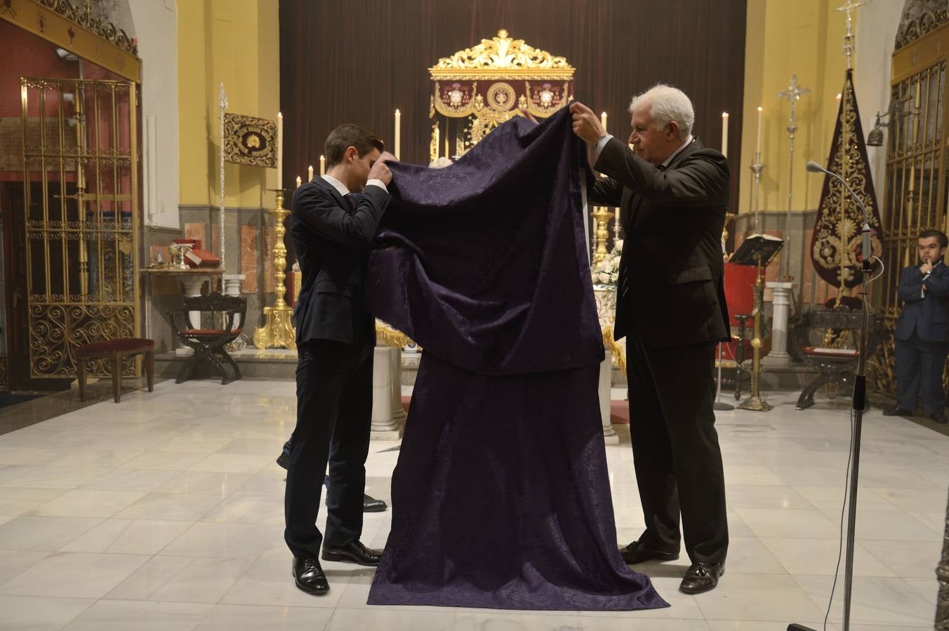 Galería de la presentación del logotipo del 25 aniversario de la coronación de la Virgen de la Encarnación