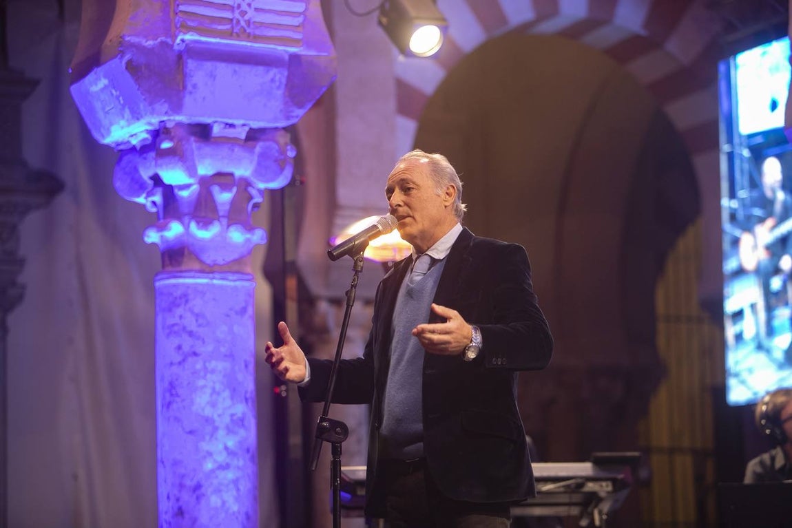 El concierto navideño de José Manuel Soto en la Mezquita-Catedral de Córdoba, en imágenes
