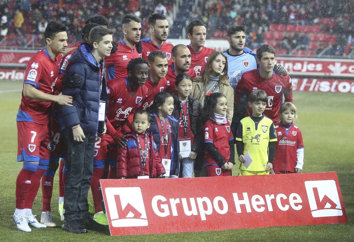 Las mejores imágenes del Numancia-Córdoba en plena nevada