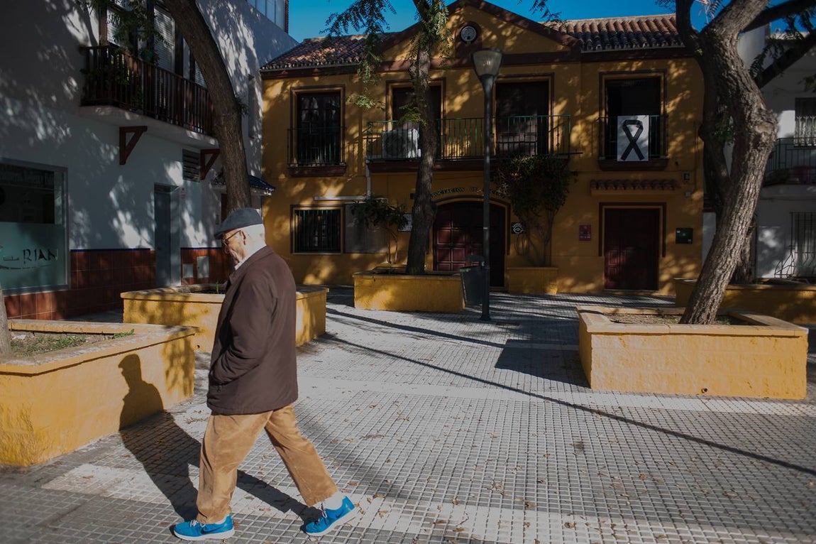 En imágenes, el apoyo incondicional a la familia de Julen en su barrio malagueño de El Palo