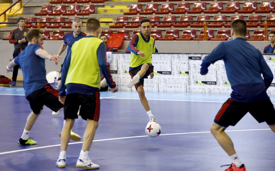El entrenamiento de España en Córdoba, en imágenes
