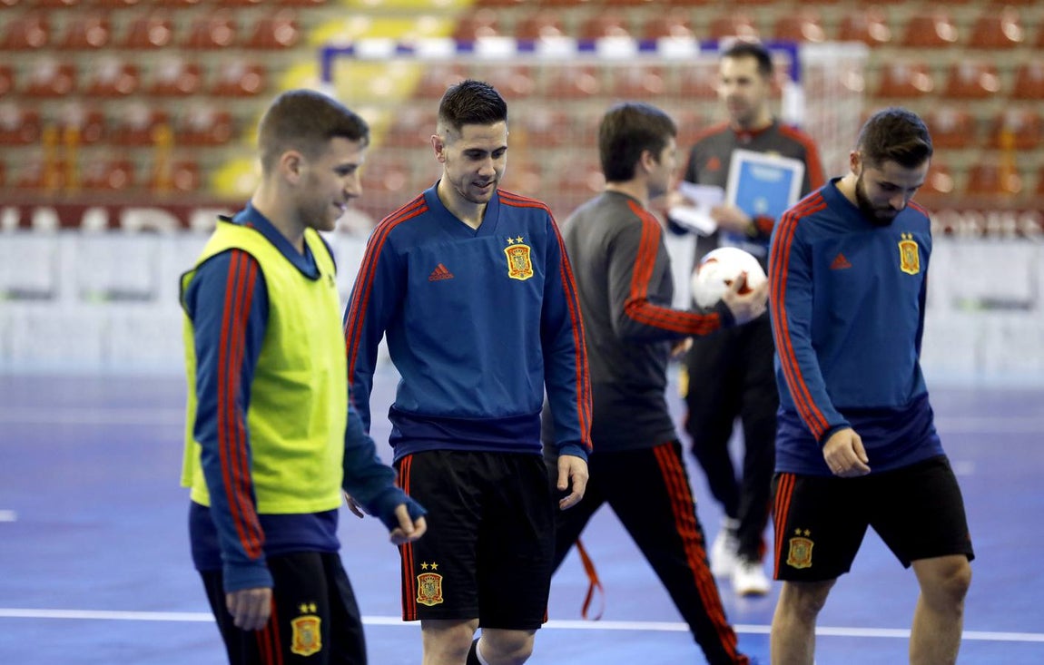 El entrenamiento de España en Córdoba, en imágenes
