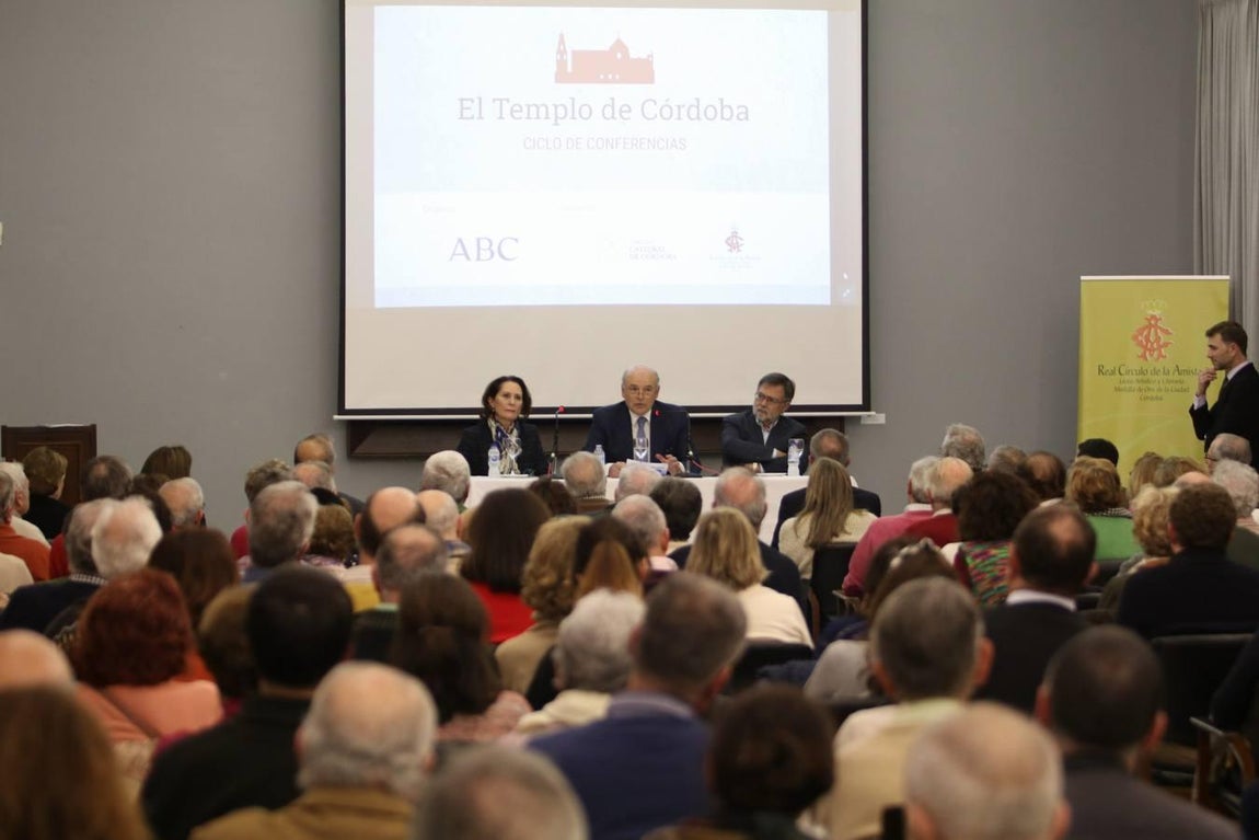 Sánchez Saus en el foro «El templo de Córdoba» de ABC, en imágenes