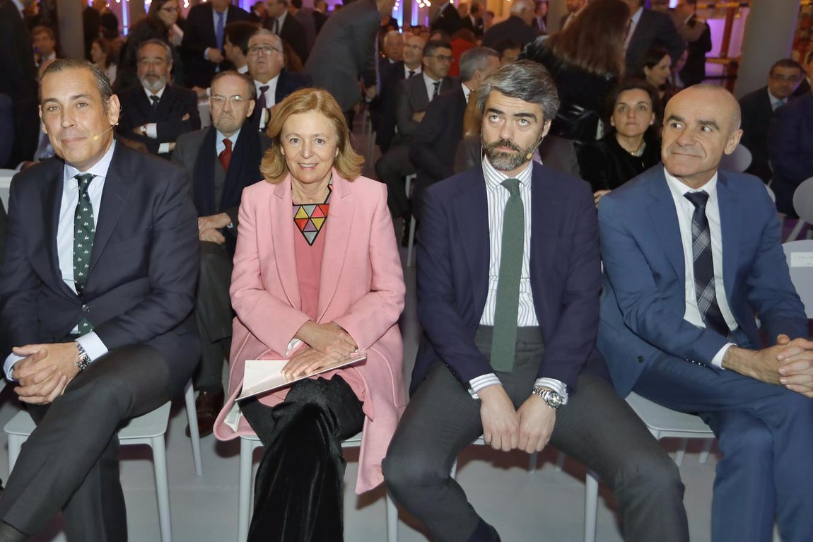 Manuel Mirat, Catalina Luca de Tena, Luis Enríquez y Antonio Muñoz