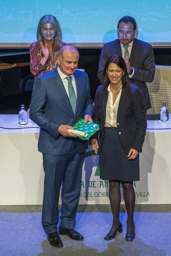 Entrega de Banderas de Andalucía de la provincia de Sevilla