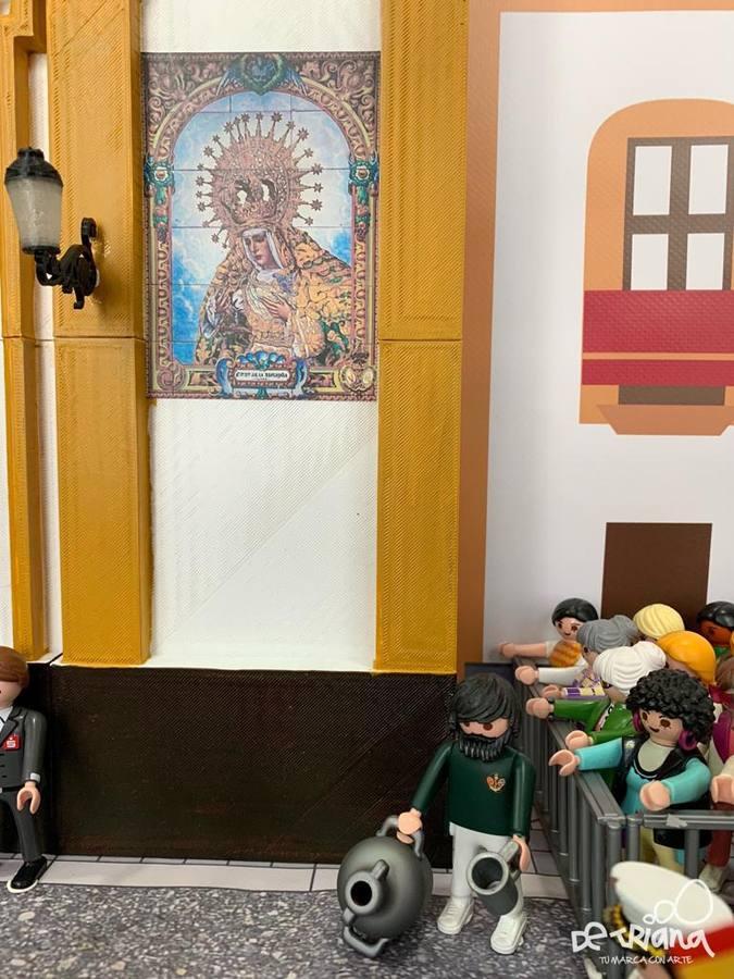 Los «playmobil» adelantan la Madrugada en Triana