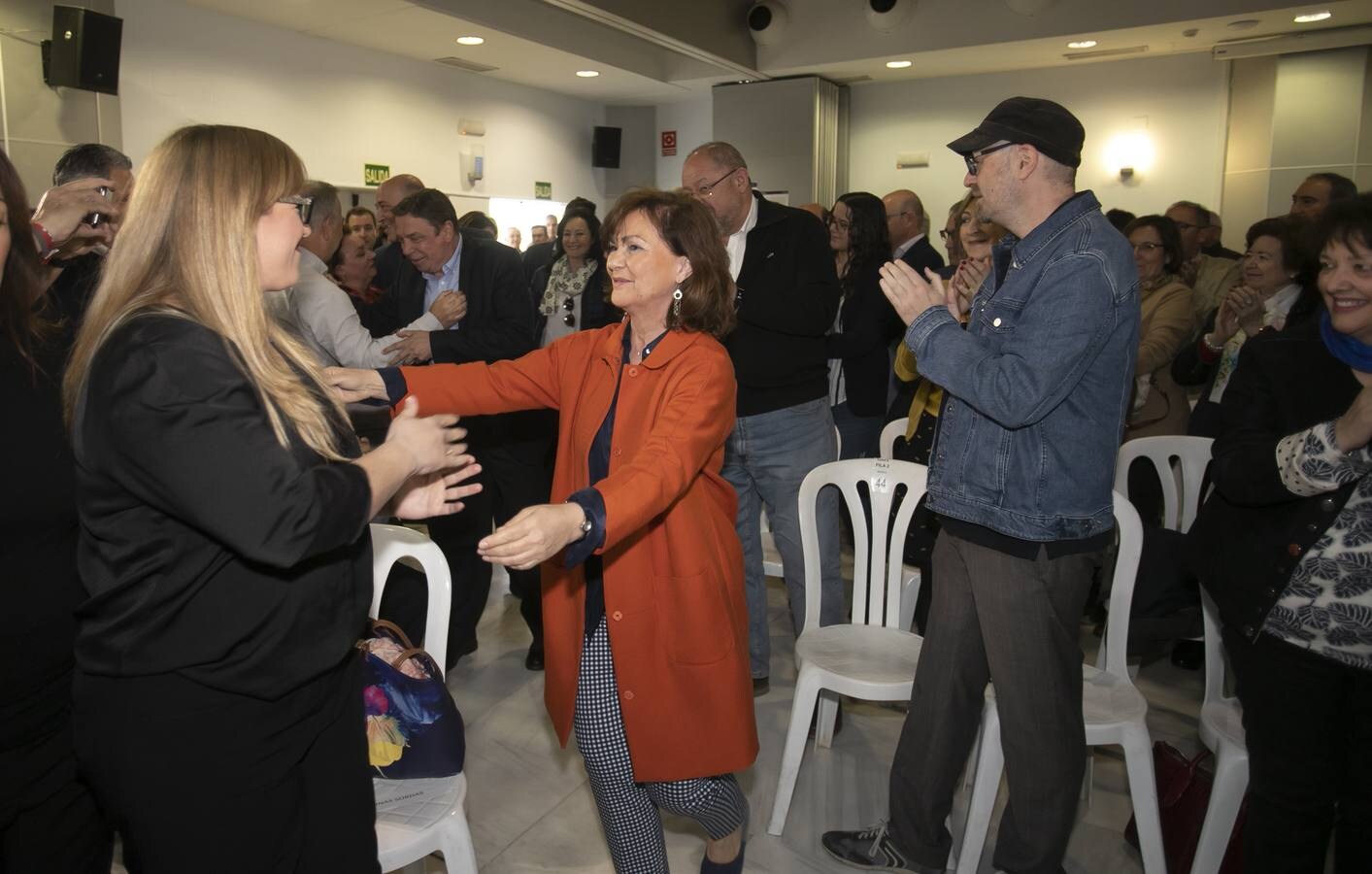 El mitin de Carmen Calvo y Luis Planas en Córdoba, en imágenes