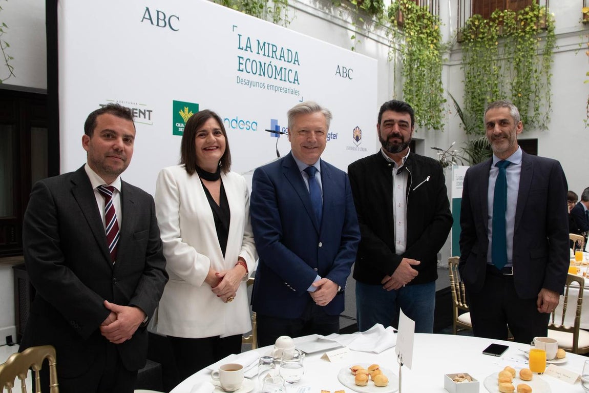 En imágenes, Luis Enríquez en «La Mirada Económica» de ABC Córdoba