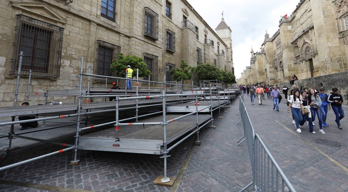 El montaje de la carrera oficial de Córdoba, en imágenes