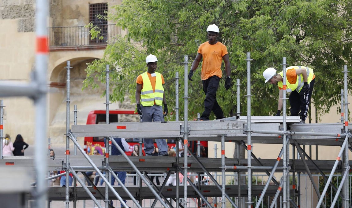 El montaje de la carrera oficial de Córdoba, en imágenes