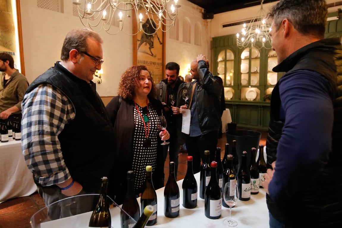 La cata de los mejores vinos de España en Bodegas Campos, en imágenes