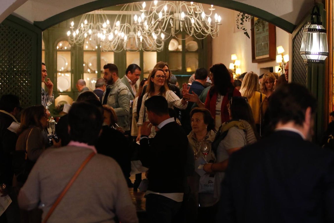 La cata de los mejores vinos de España en Bodegas Campos, en imágenes