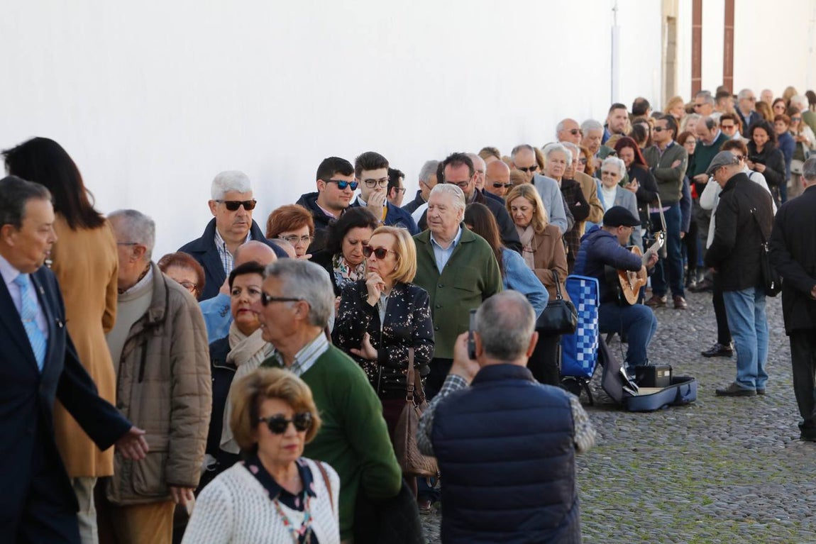 La devoción del Viernes de Dolores de Córdoba, en imágenes