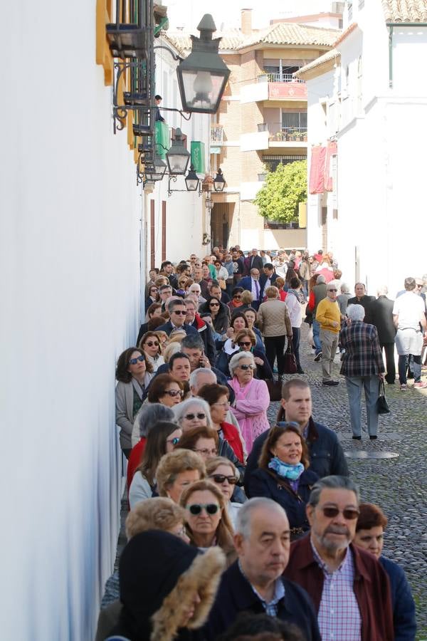 La devoción del Viernes de Dolores de Córdoba, en imágenes