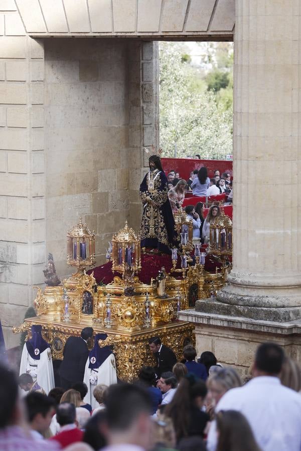 La procesión del Rescatado de Córdoba, en imágenes