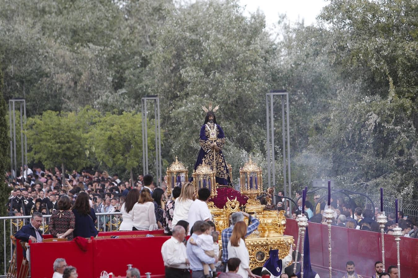 La procesión del Rescatado de Córdoba, en imágenes