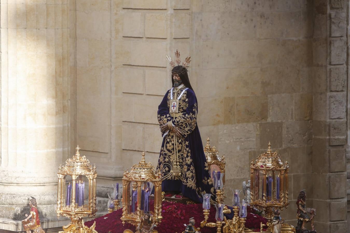 La procesión del Rescatado de Córdoba, en imágenes