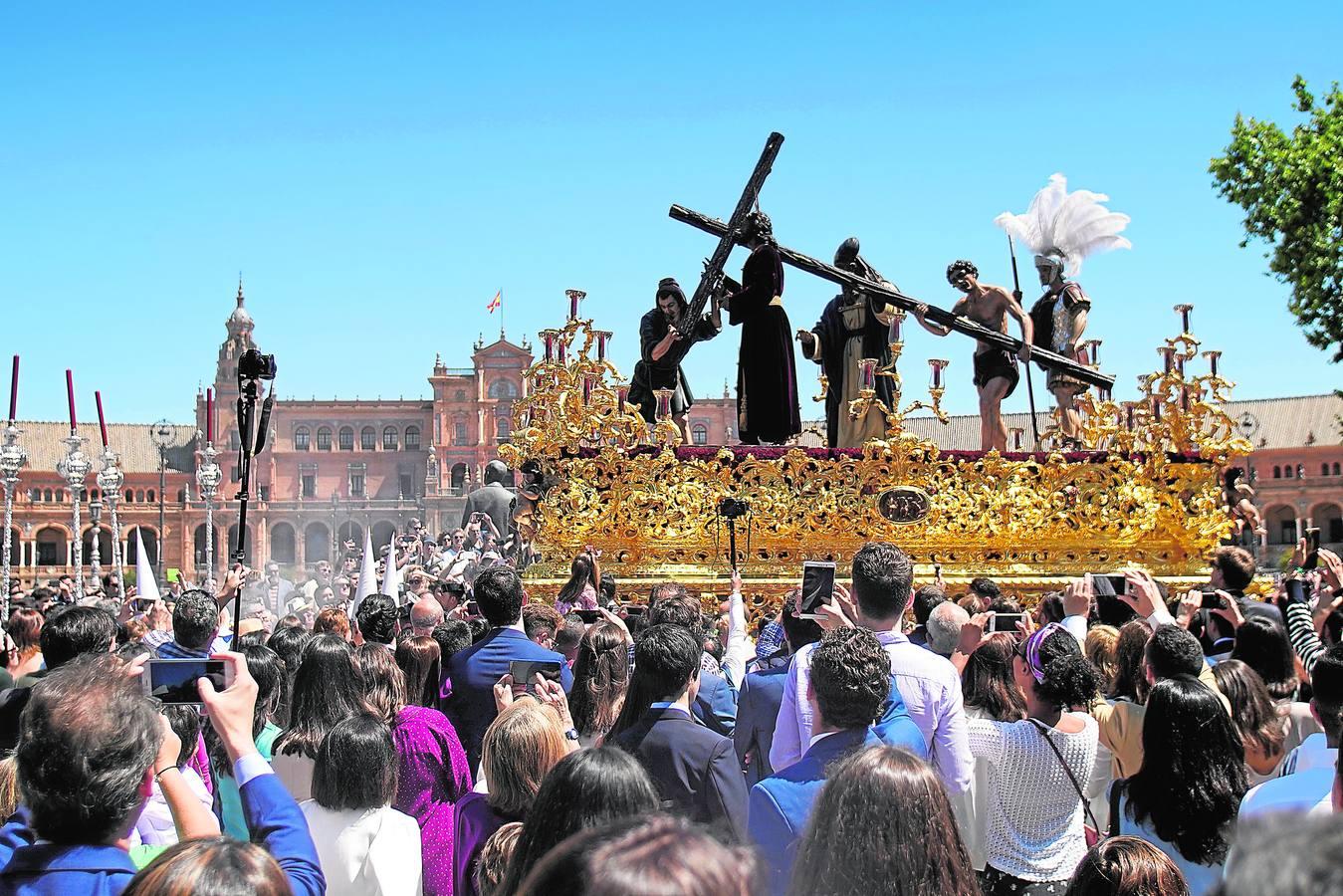 En imágenes, primeros momentos de la procesión de La Paz
