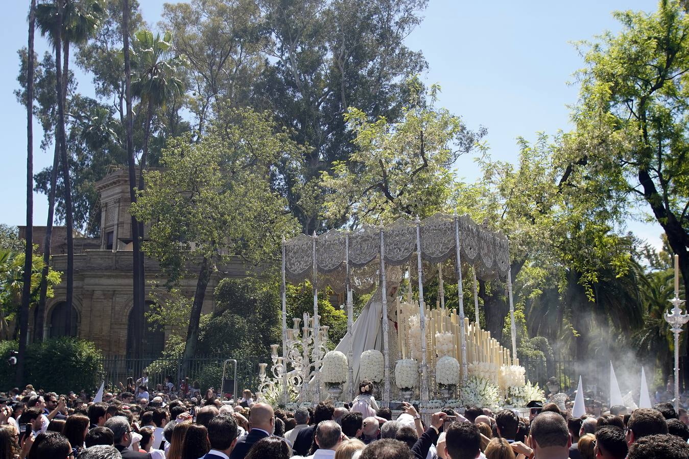 En imágenes, primeros momentos de la procesión de La Paz