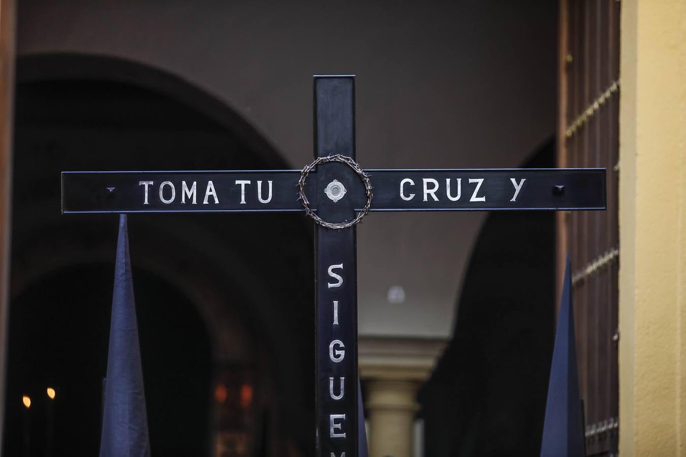 La solemne belleza de la Vera Cruz el Lunes Santo de Sevilla 2019