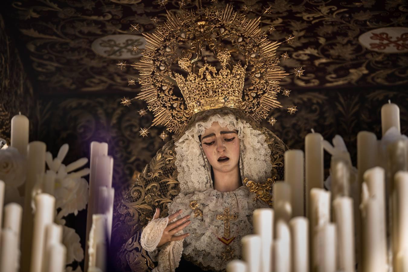 San Benito reluce en su estación de penitencia este Martes Santo