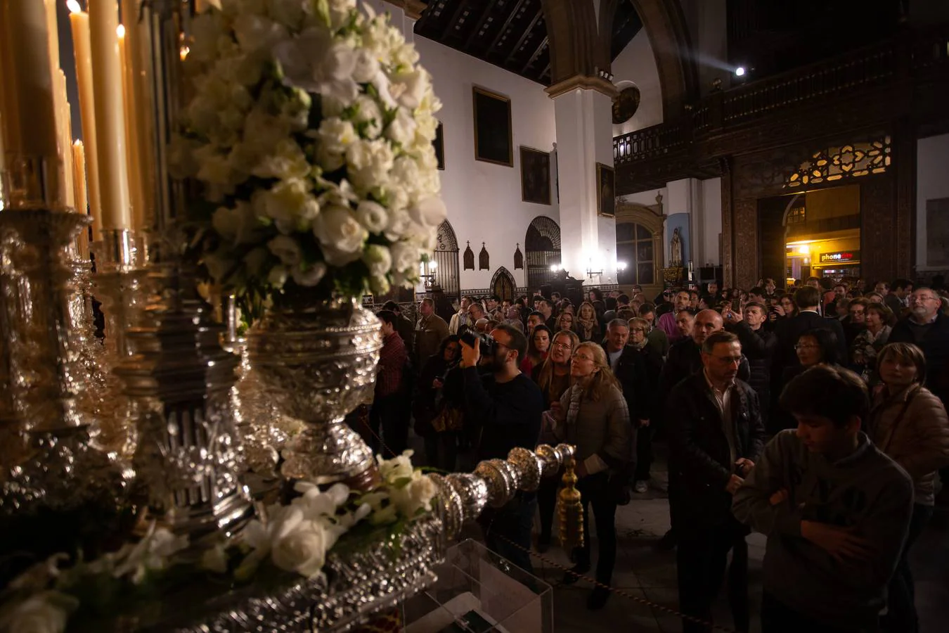 Tristeza en San Pedro por la hermandad del Cristo de Burgos