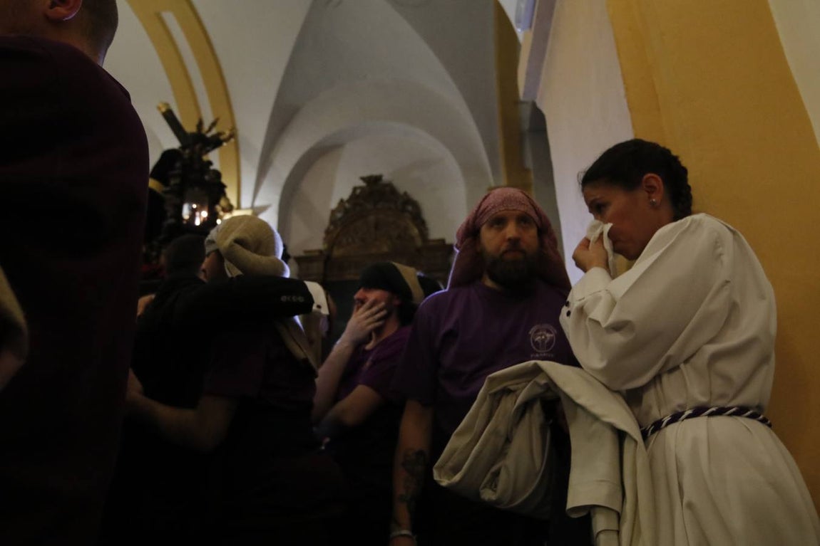 La lluvia de lágrimas en la Pasión por la suspensión, en imágenes