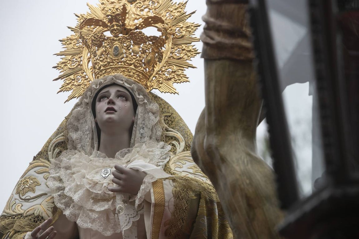 La procesión de la Piedad de Córdoba, en imágenes