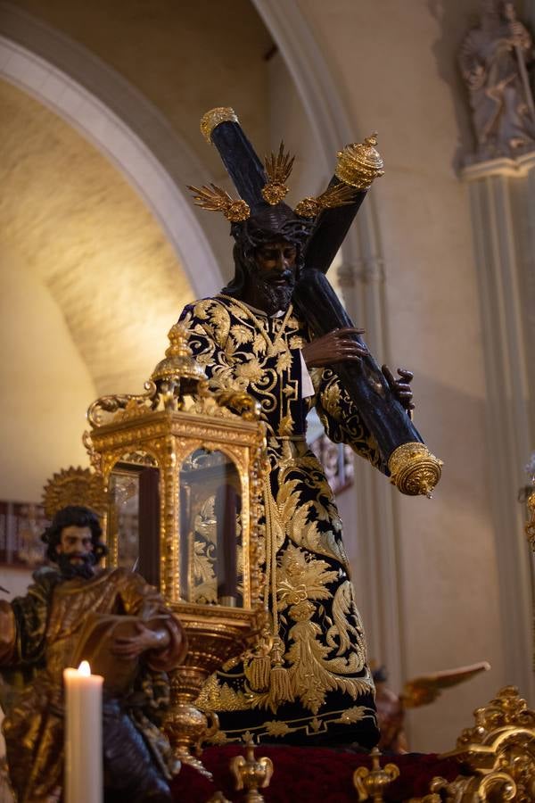 Todo preparado para la estación de penitencia de Los Gitanos