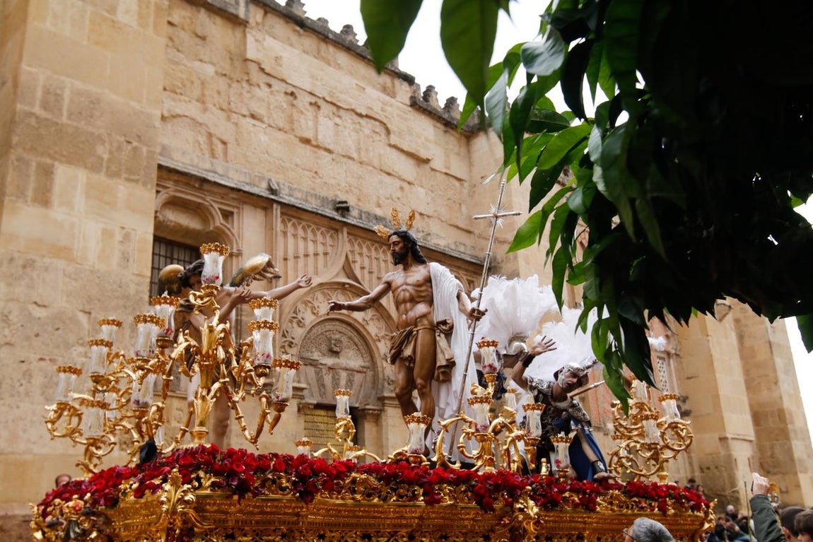 La procesión de Jesús Resucitado de Córdoba, en imágenes
