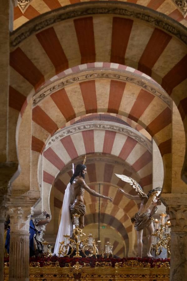 La procesión de Jesús Resucitado de Córdoba, en imágenes