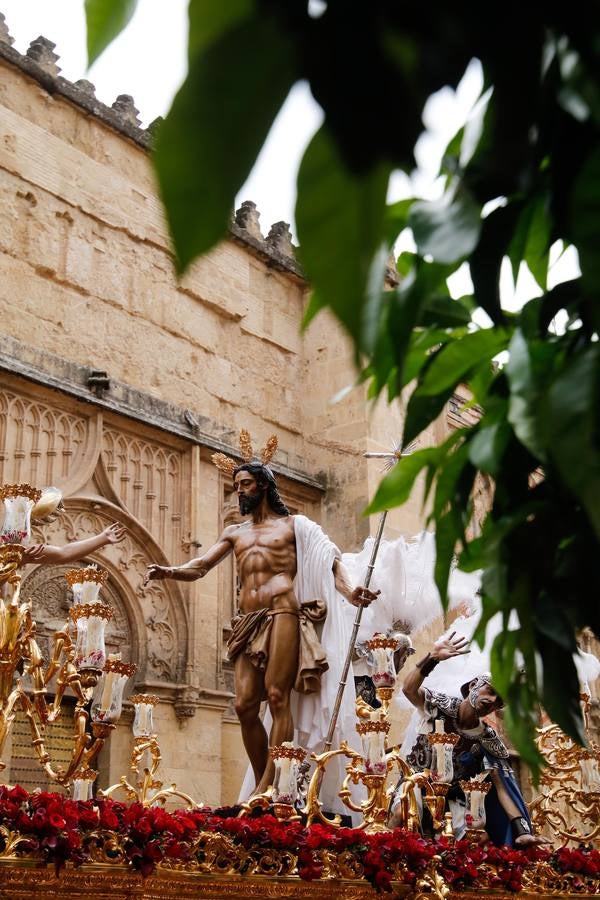 La procesión de Jesús Resucitado de Córdoba, en imágenes