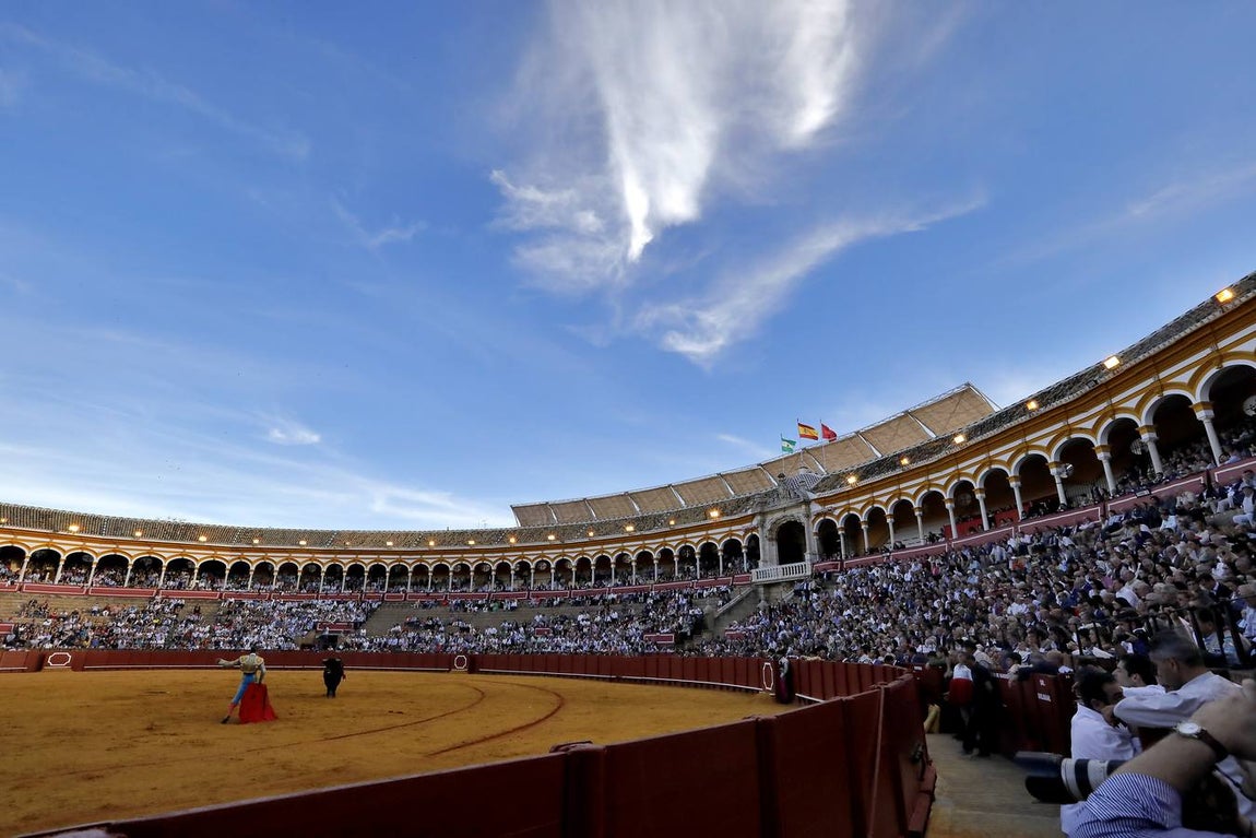 En imágenes, la primera corrida de la Feria de Abril de 2019
