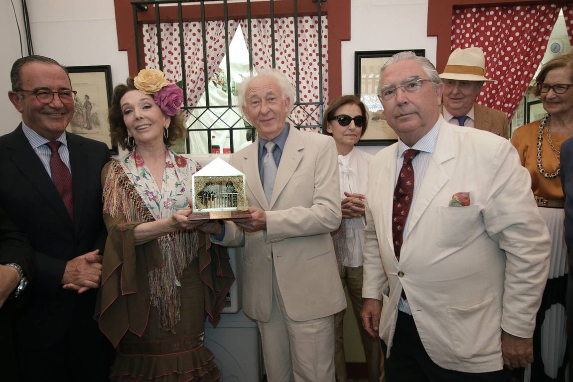 En imágenes, las recepciones del día festivo de la Feria Sevilla 2019