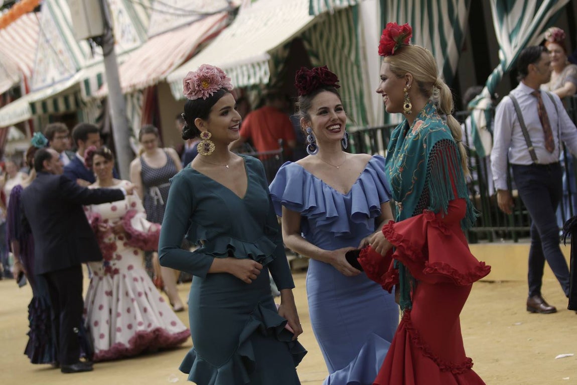 Galería: Jueves, un día perfecto para disfrutar de la Feria de Abril de Sevilla 2019