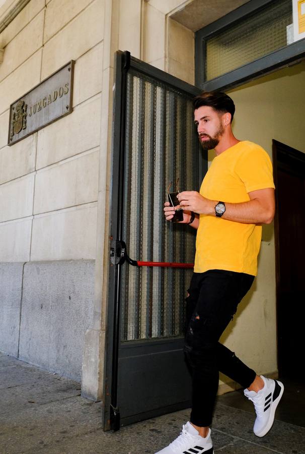 Los últimos momentos en libertad de los miembros de La Manada