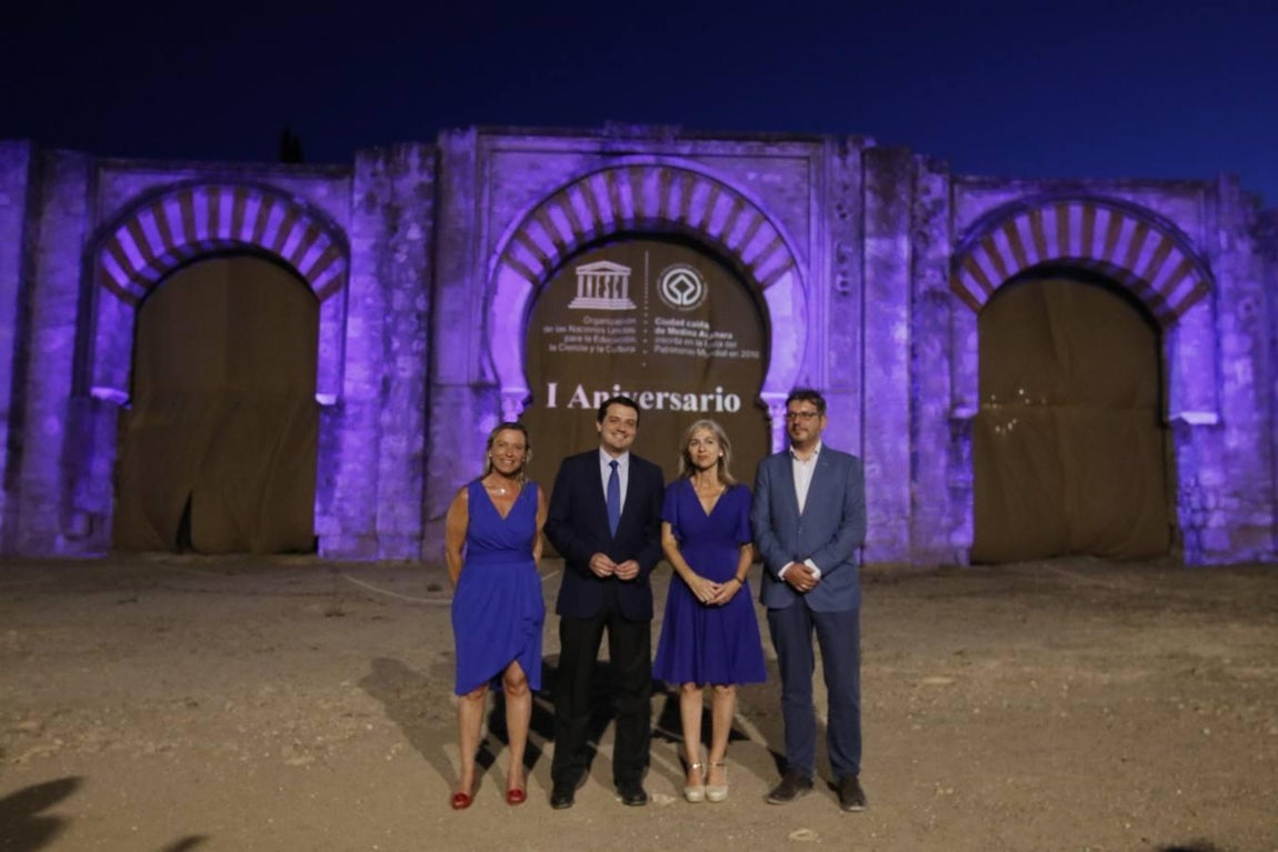 El espectáculo nocturno de Medina Azahara, en imágenes