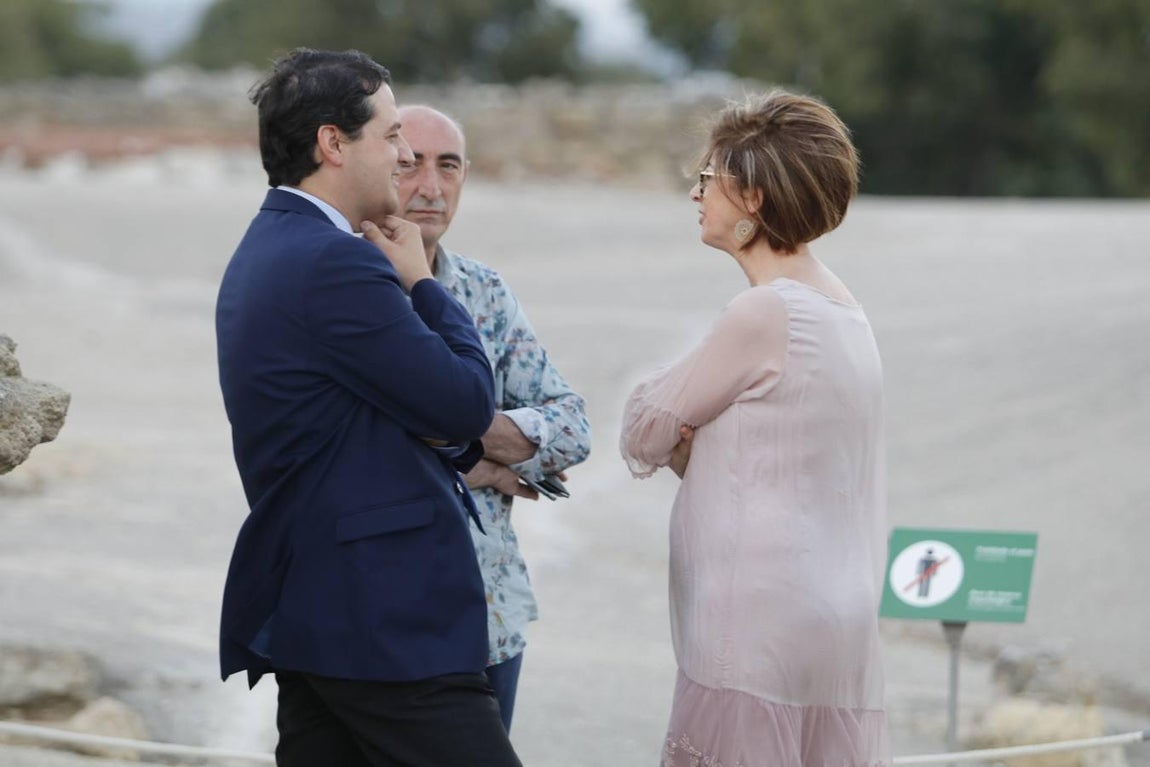 El espectáculo nocturno de Medina Azahara, en imágenes