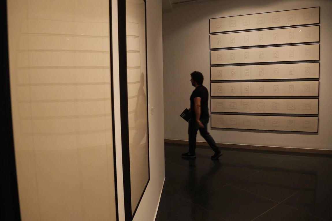 La exposición de Elena Asins en la sala Vimcorsa de Córdoba, en imágenes