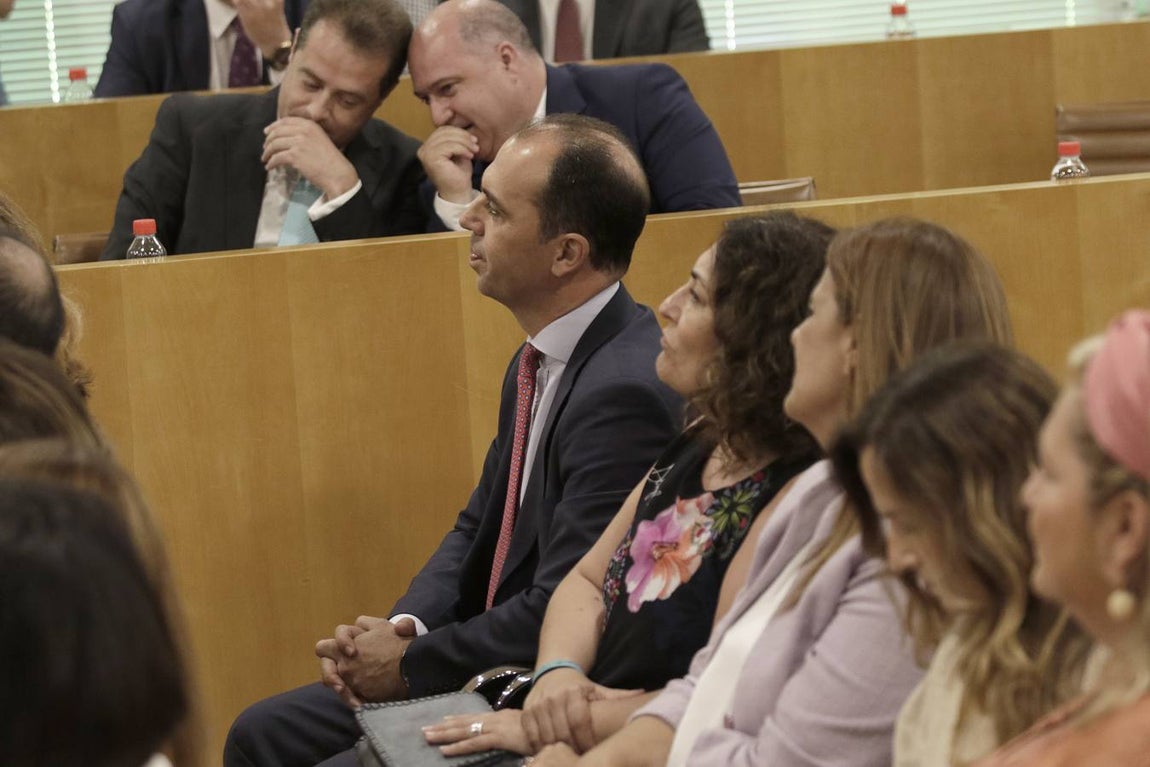 En imágenes, constitución de la Diputación con Villalobos al frente