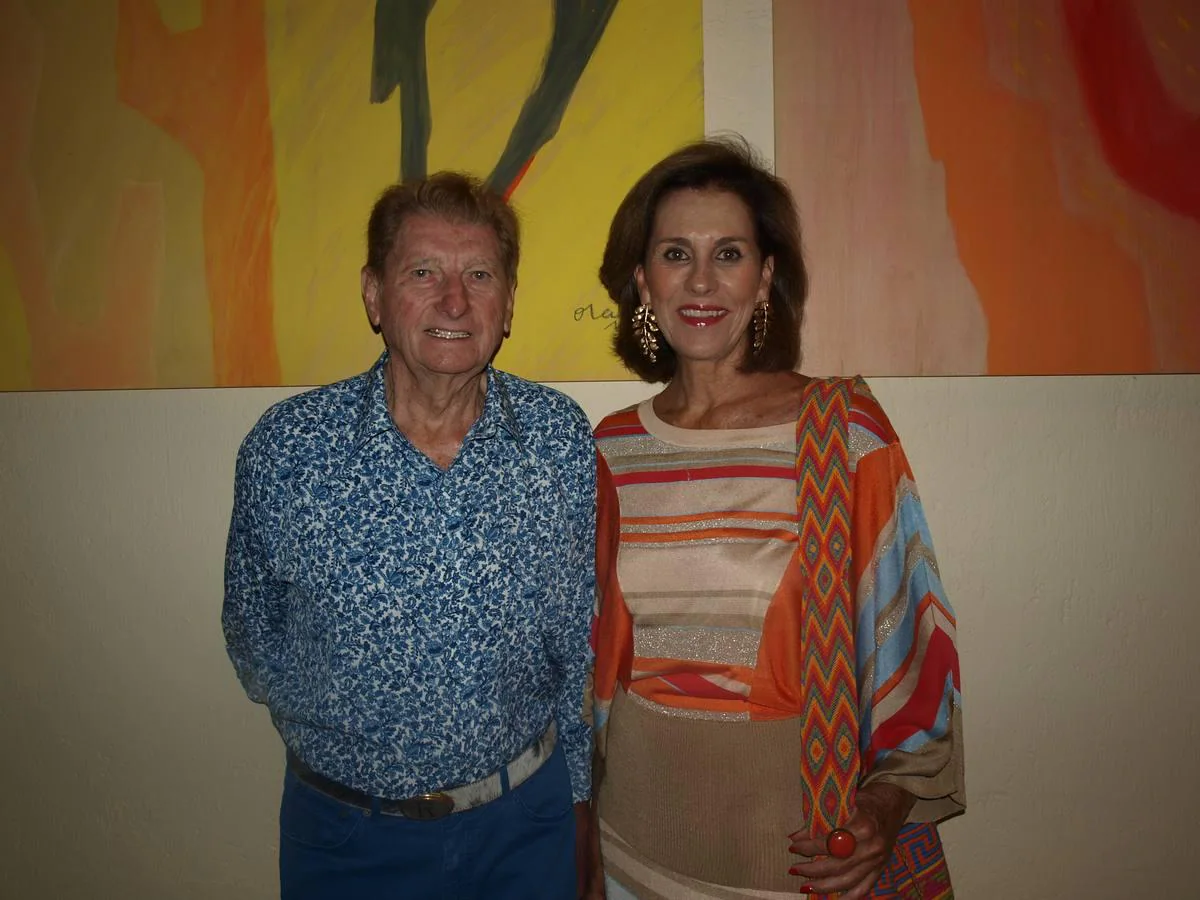El ganadero Rafael Peralta junto a su mujer, Mamer Revuelta